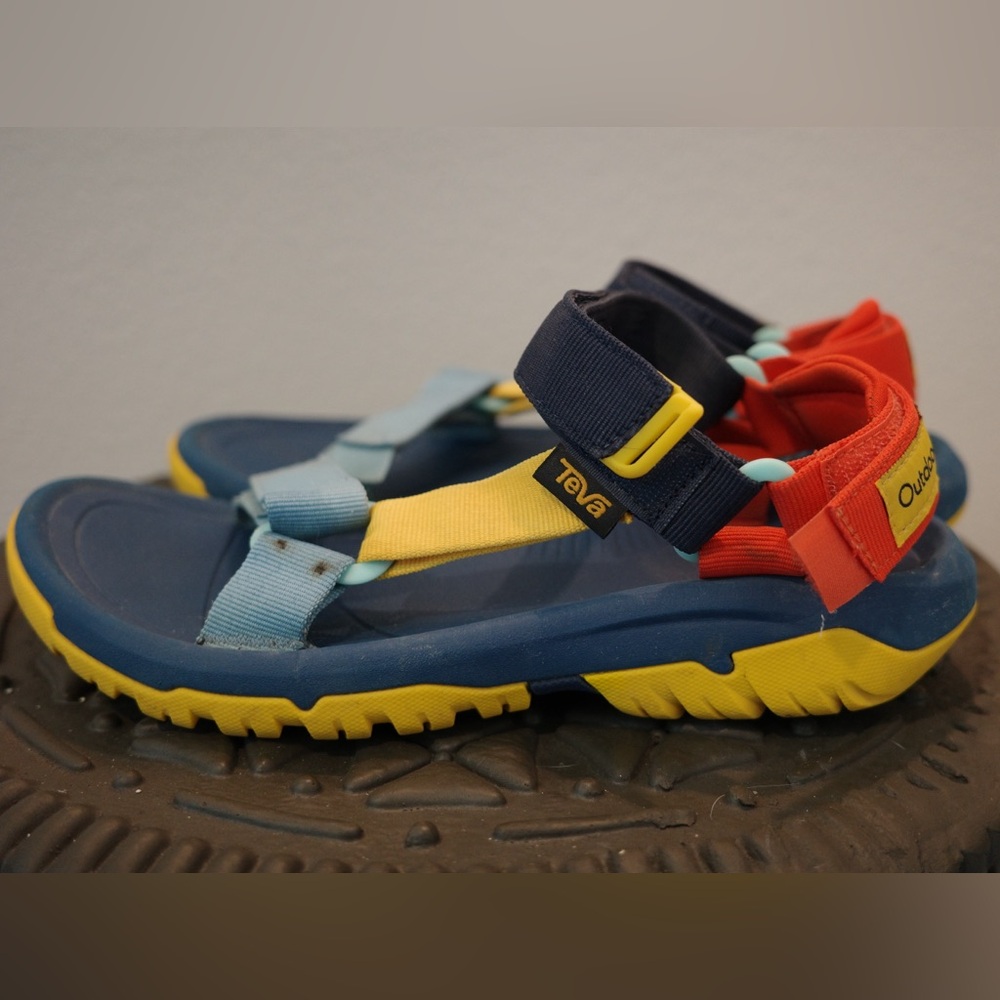 Teva X Outdoor Voices Men’s Sz 7